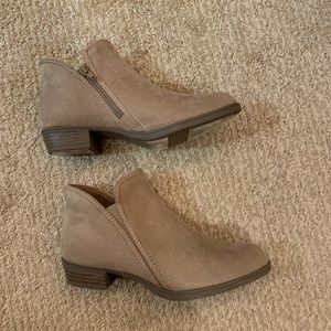 Low Heel Tan Ankle Booties